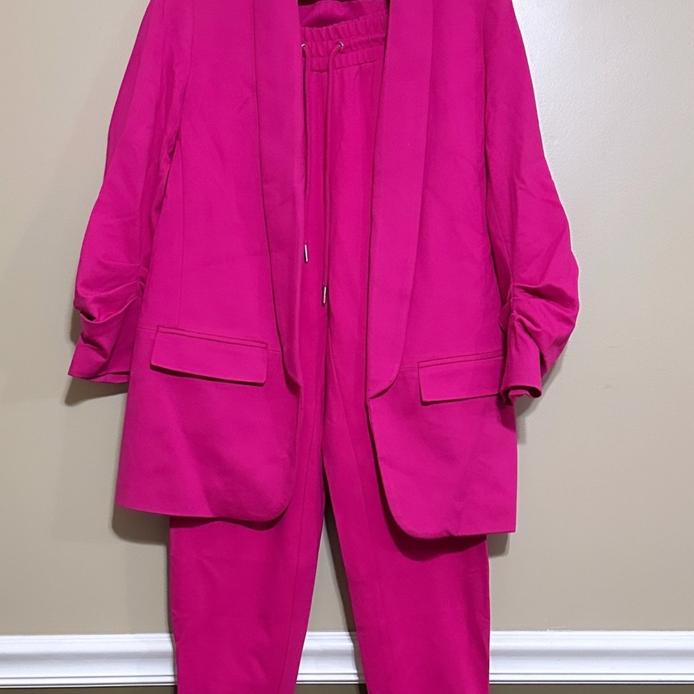 Bar III Fuchsia Blazer and Pants Ensemble